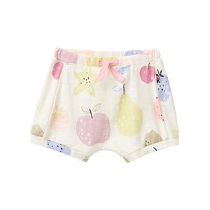 People wear organic Shorts - bunt  AOP große Früchte