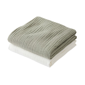 People wear organic Mulltuch 2er-Pack - khaki mix