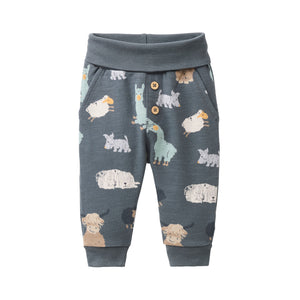 People wear organic Sweat-Hose -  schieferblau AOP Fellfreunde